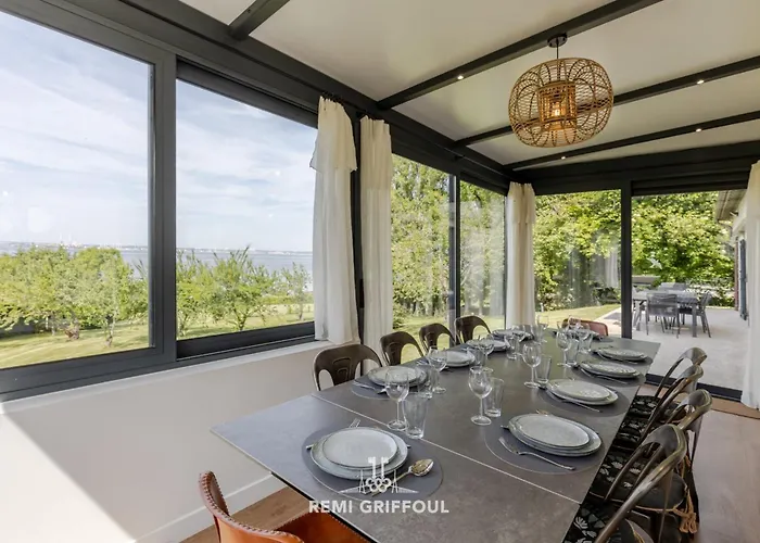 Biloba - Sea View And Access 10 People Villa *