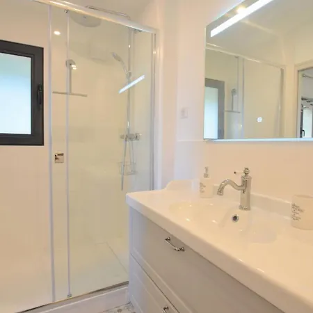 Villa Biloba - Sea View And Access 10 People *