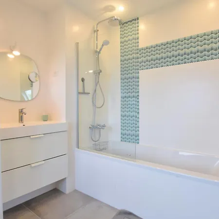 Villa Biloba - Sea View And Access 10 People Cricqueboeuf