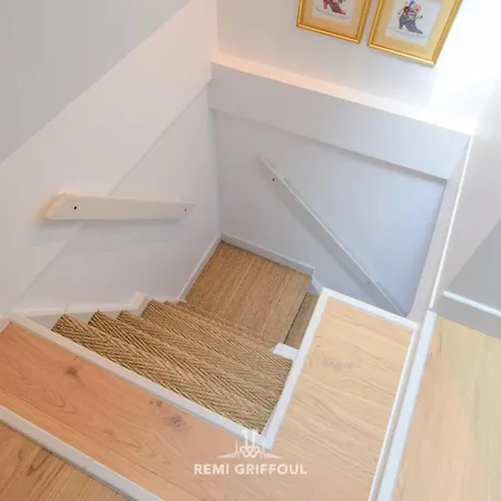 Biloba - Sea View And Access 10 People Villa