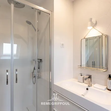 Villa Biloba - Sea View And Access 10 People Cricqueboeuf